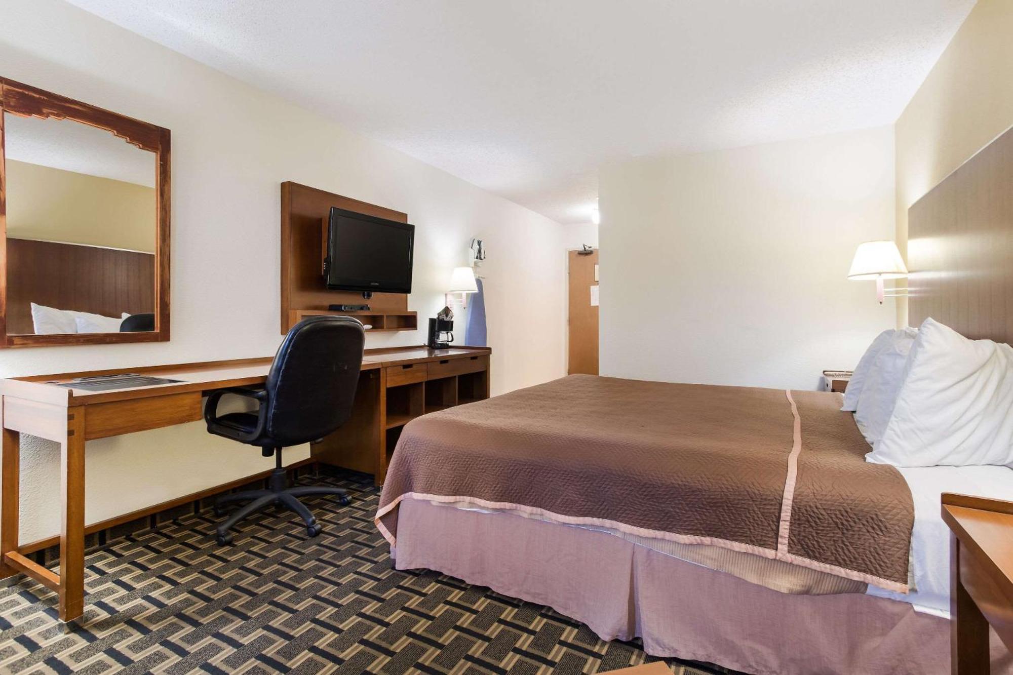 Rodeway Inn Gallup Bagian luar foto