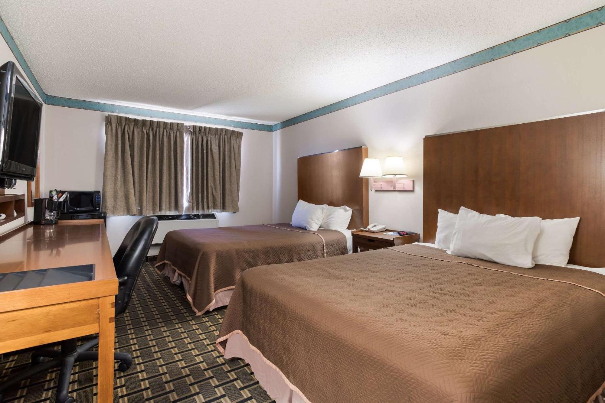 Rodeway Inn Gallup Bagian luar foto